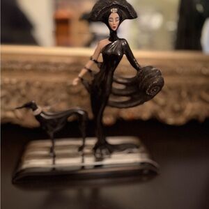 Franklin Mint House of Erte Porcelain Figurine "Symphony In Black"